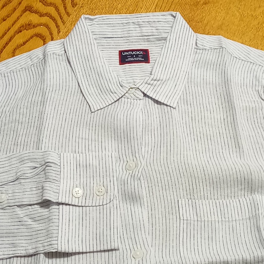 Untuckit Womens ANGELEN NEW Work Shirt 4 Top Button Up Down Blouse STRIPPED
